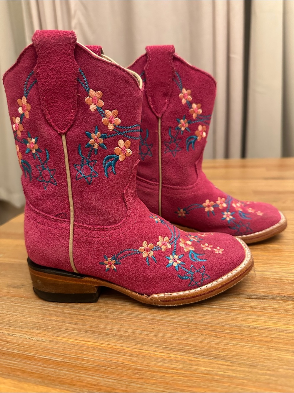 Girls' Pink Floral Embroidered Cowgirl Boots